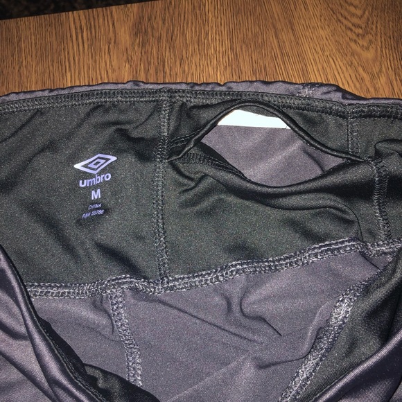 Umbro Yoga Leggings - Picture 2 of 3